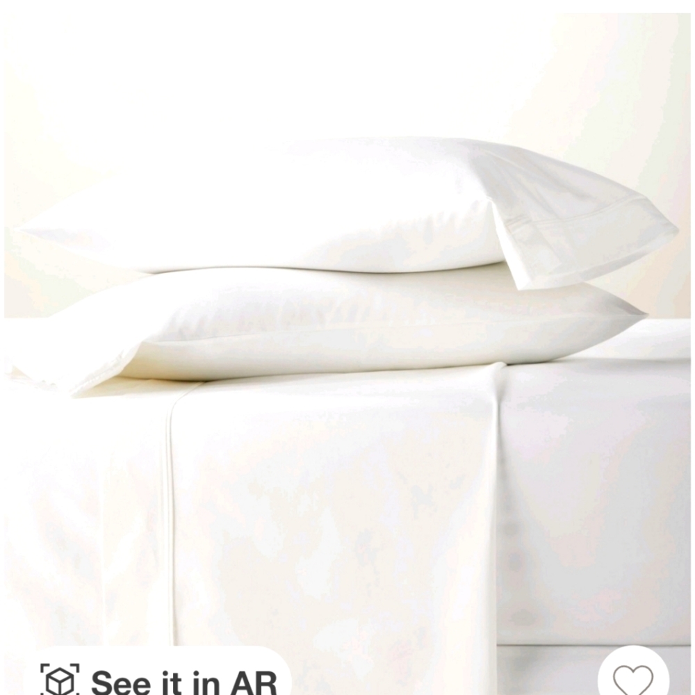 Threshold 800 thread count sheet set + Gift